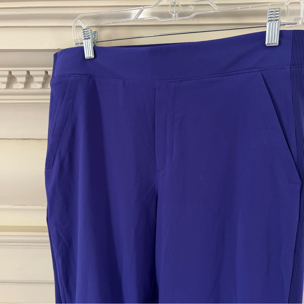 Athleta Womens Purple Athletic Pants
Stretchy Performance Sz 10 Tall